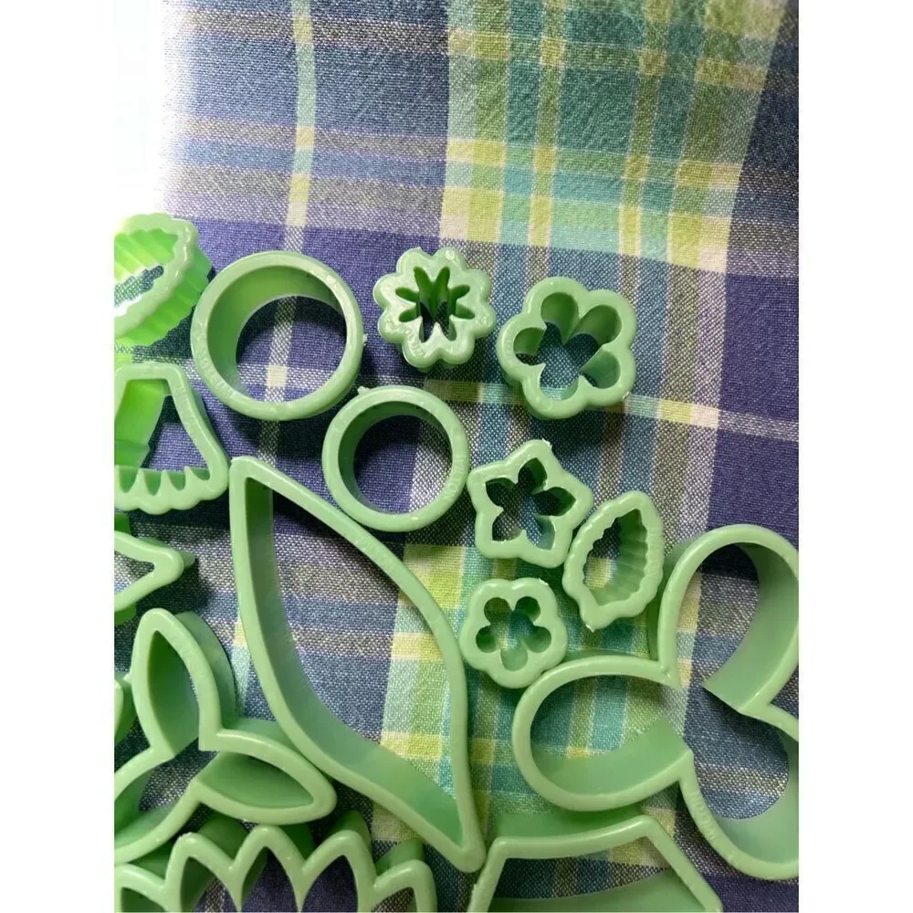 Wilton vintage fondant